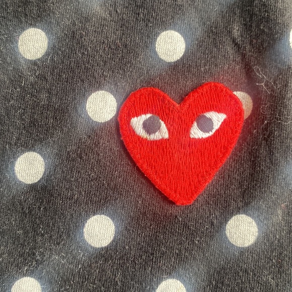 COMME DES GARÇONS PLAY
Black Heart Patch Long Sleeve T-Shirt-authentic - Picture 4 of 9